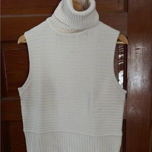 Moda International Off-White Turtleneck Sweater Vest